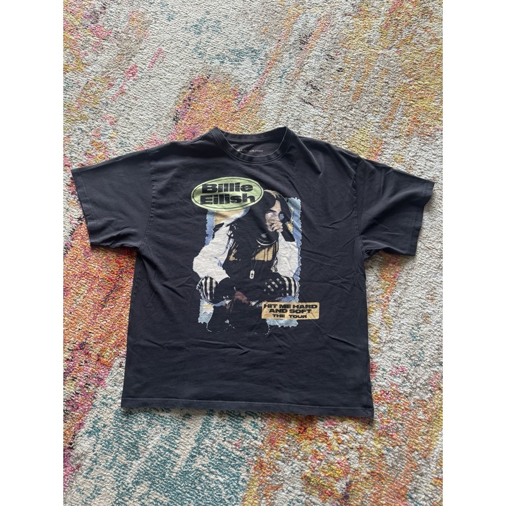 Billie Eilish Hit Me Hard‎ and Soft Tour 2024-2025 Graphic T-Shirt Medium  Black